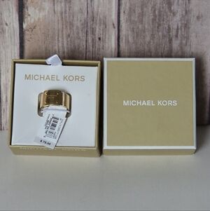 Michael Kors Ring NWT Box Included